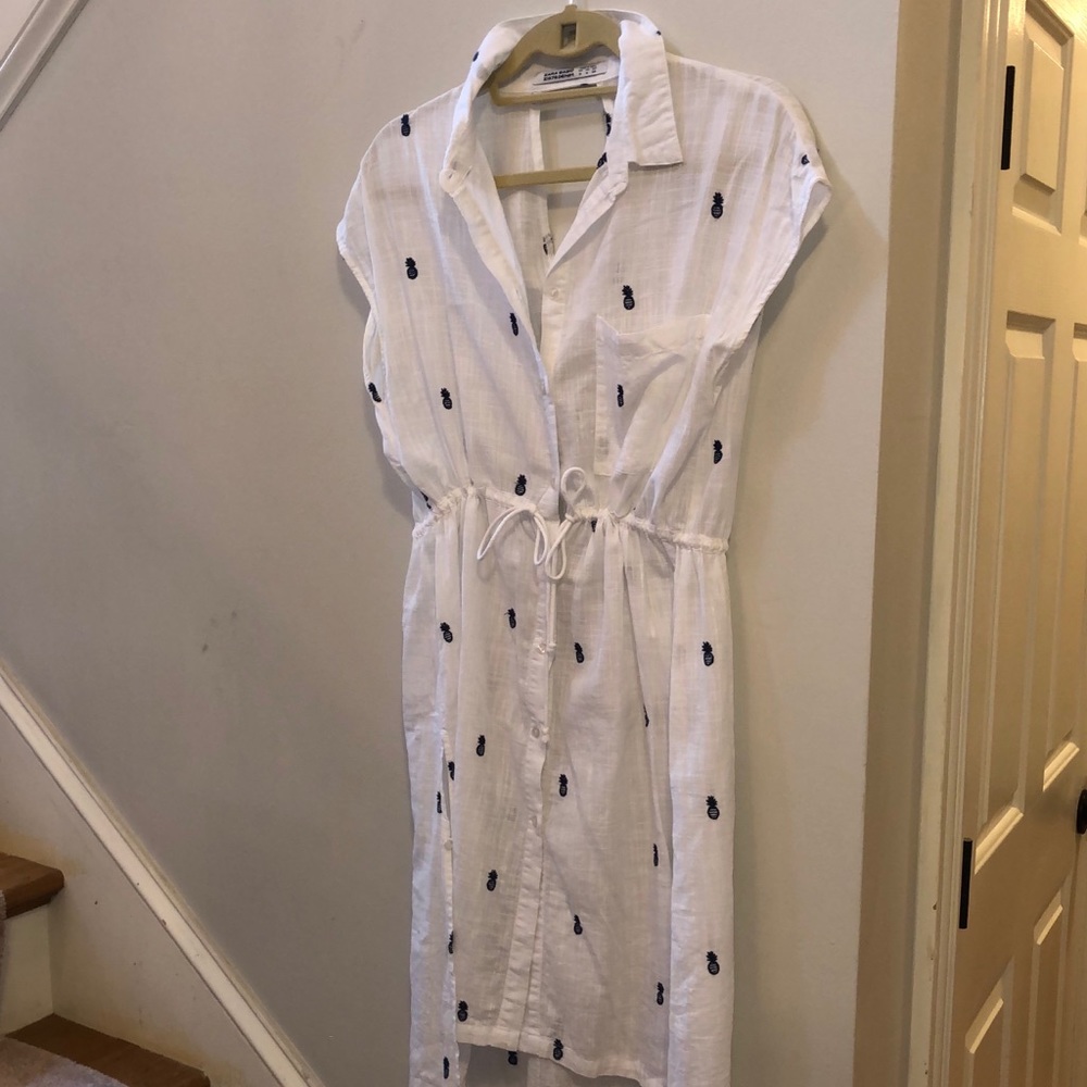 Zara Basic White Pineapple Button Down Blouse Dres